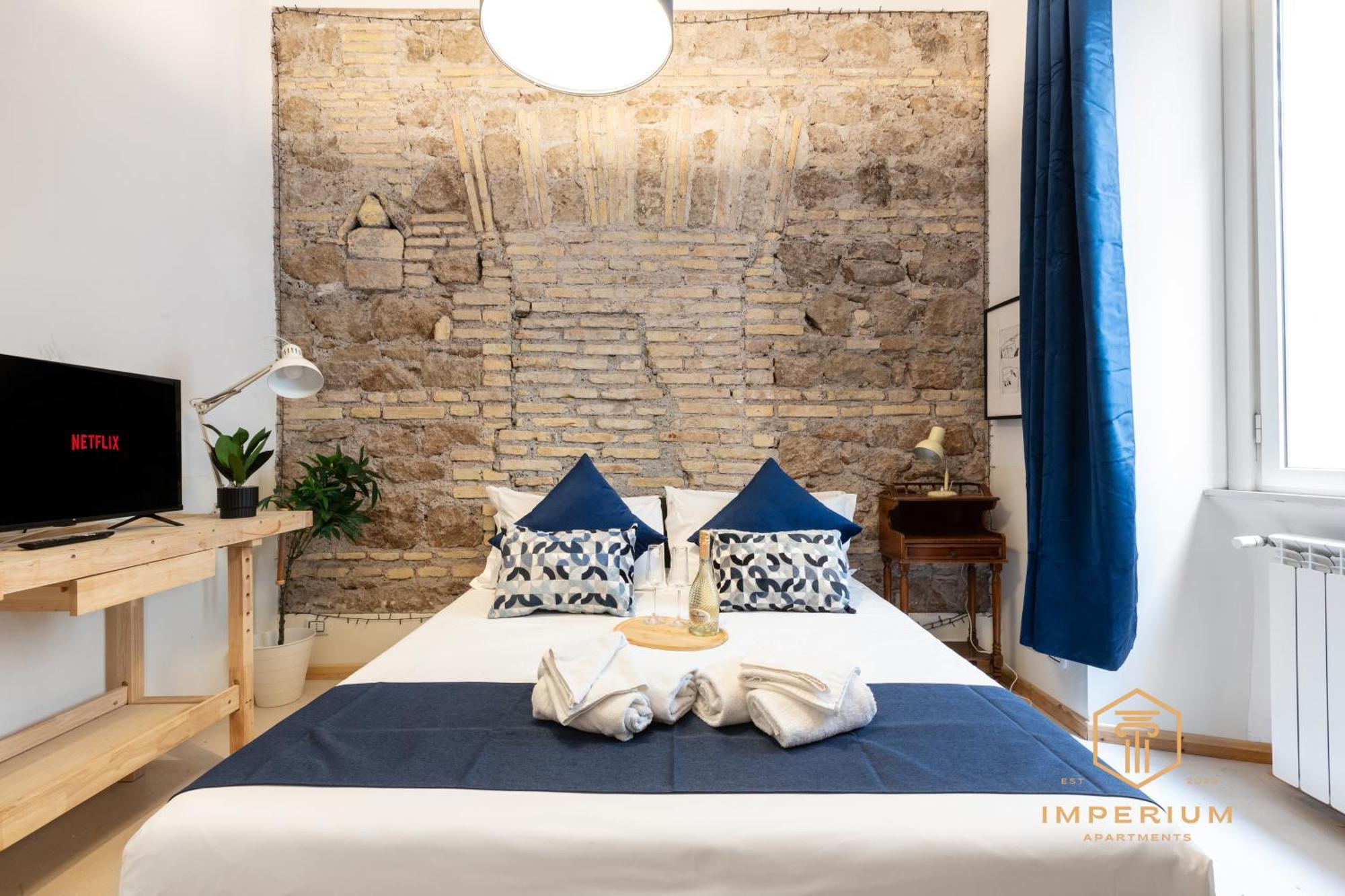 Imperium Vittorio Central Guesthouse - 4 Bdr, City Center, 100Mt To Train Station, Pvt Bathrooms, A-C — Foto 1